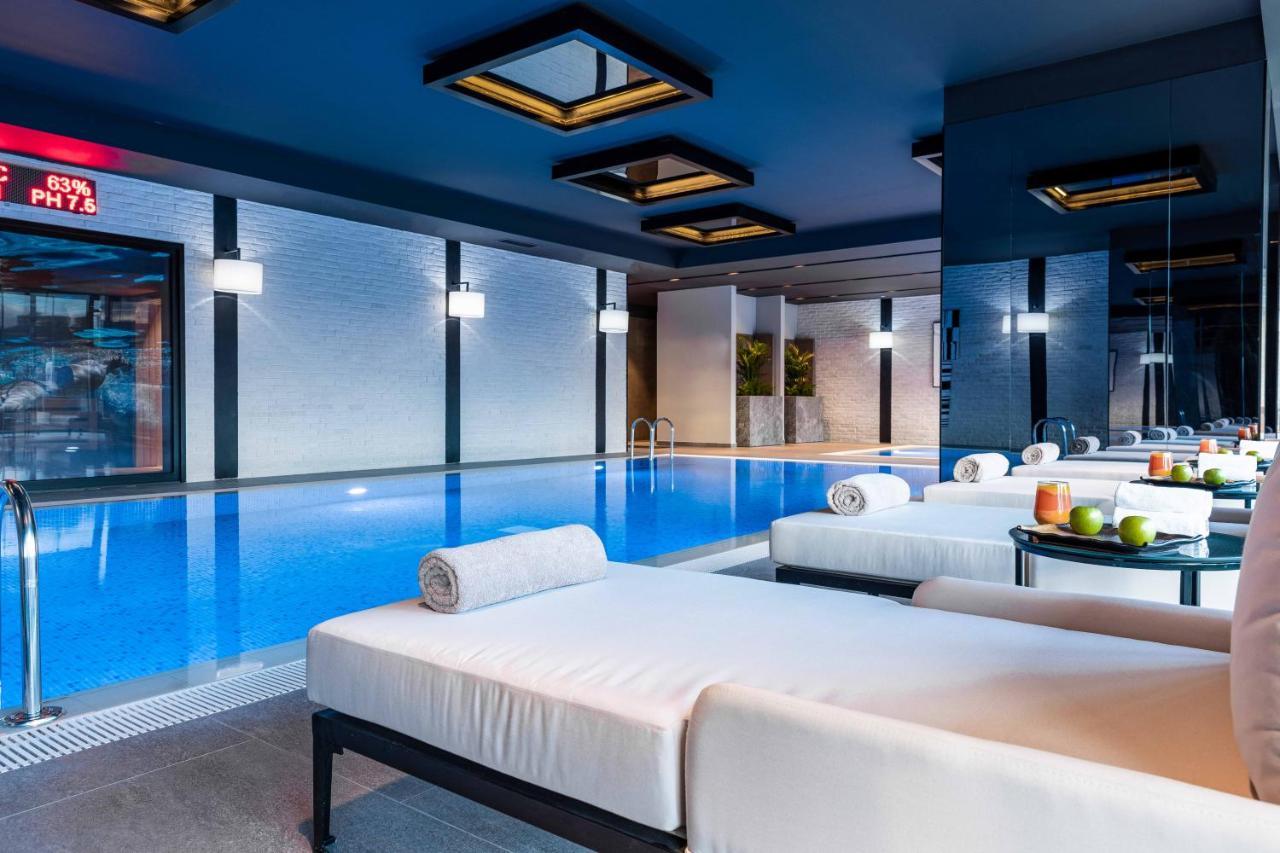 Movenpick Living Camlivadi 5* Istanboel