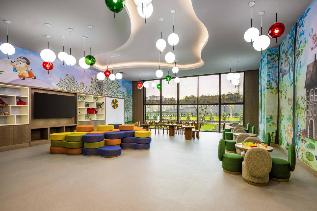 Hotel Movenpick Living Camlivadi Istanboel